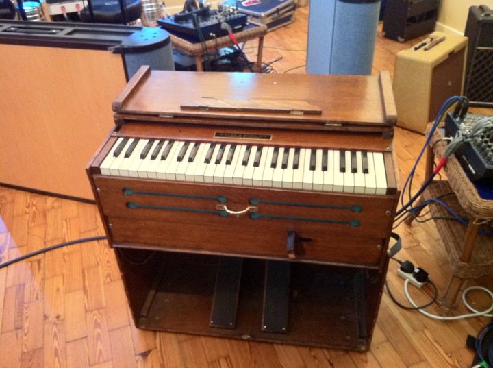 New Golden Earring album recordings London - rented harmonium - picture Jan Rooymans